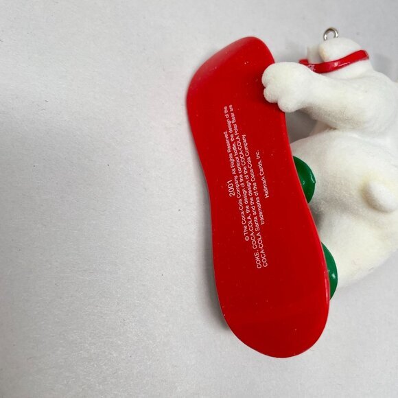 Hallmark Keepsake Ornament Cool Sport Coca-Cola Polar Bear 2001 Christmas Decor - Picture 8 of 8
